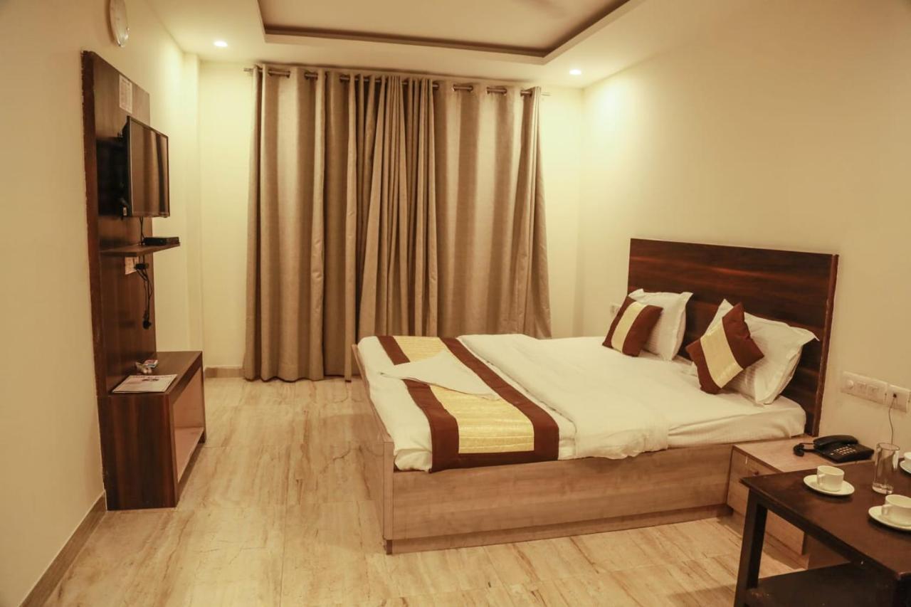 Basoya Farm 2Bhk Villla With Pool - 10 Min Away From Chattarpur Faridabad Exterior foto